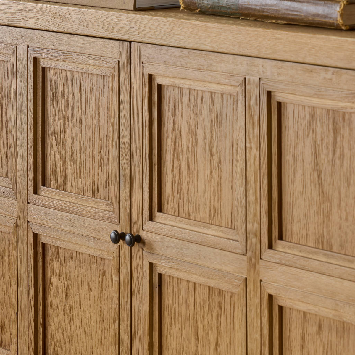 #color_worn-oak-veneer