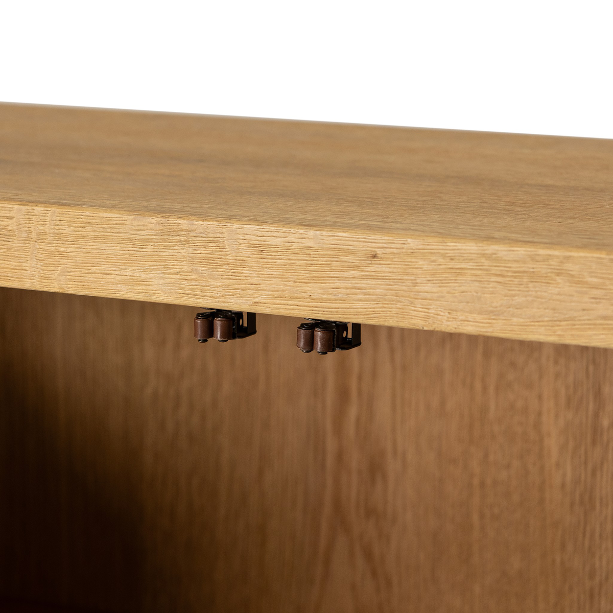 #color_worn-oak-veneer