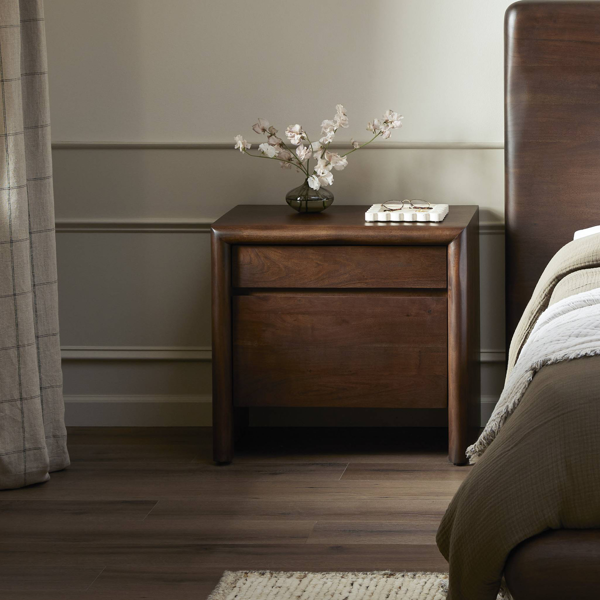 #color_rustic-brown-acacia