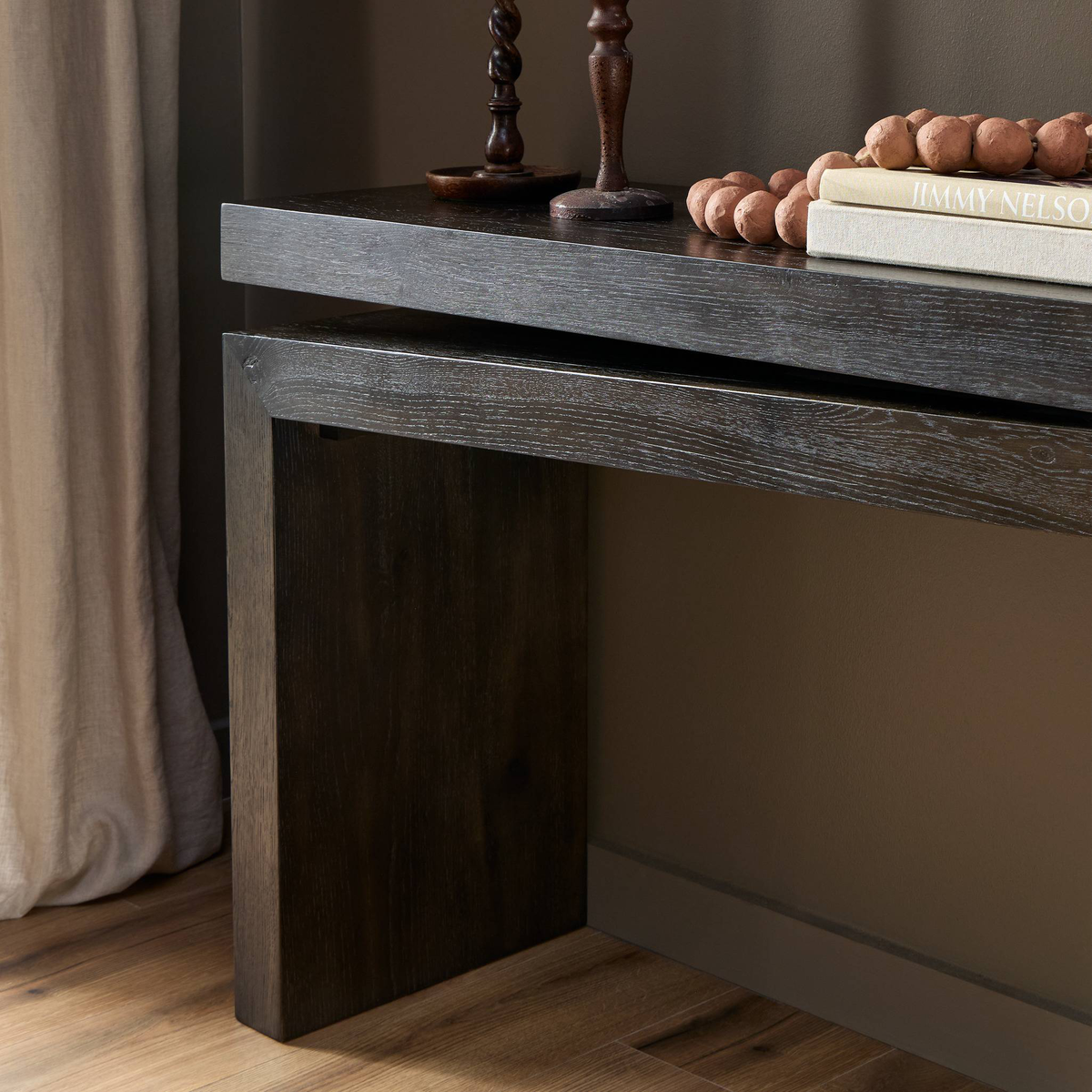 #color_smoked-black-veneer