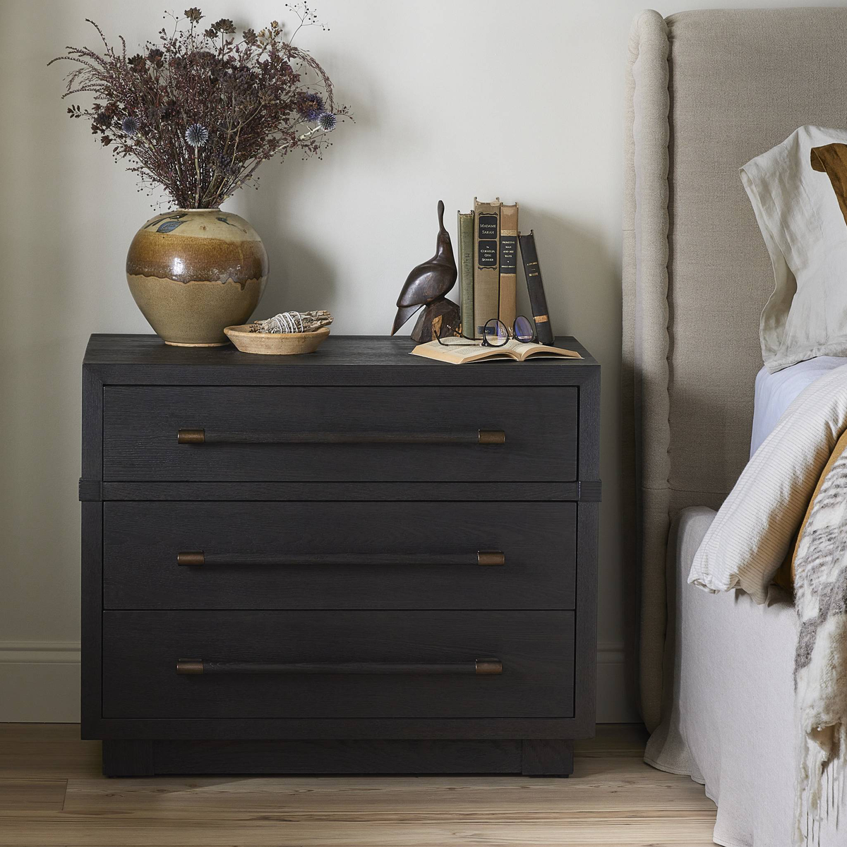 #color_modern-black-ash
