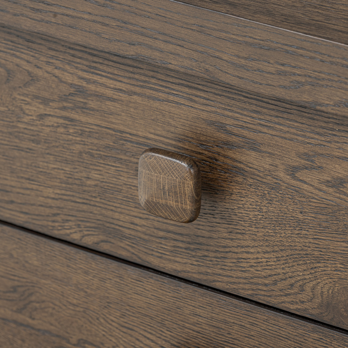 #color_rustic-brown-oak-veneer