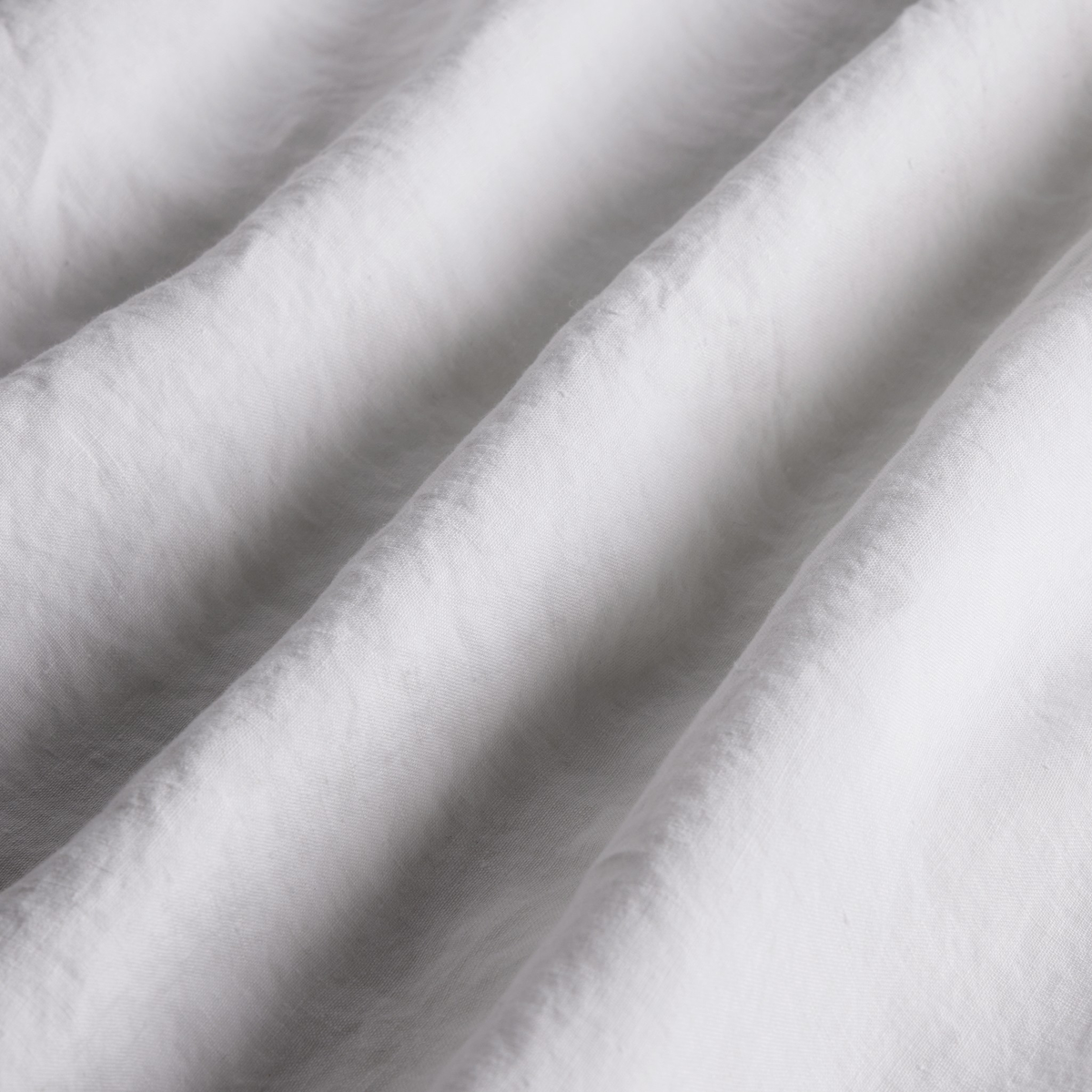#color_sable-white
