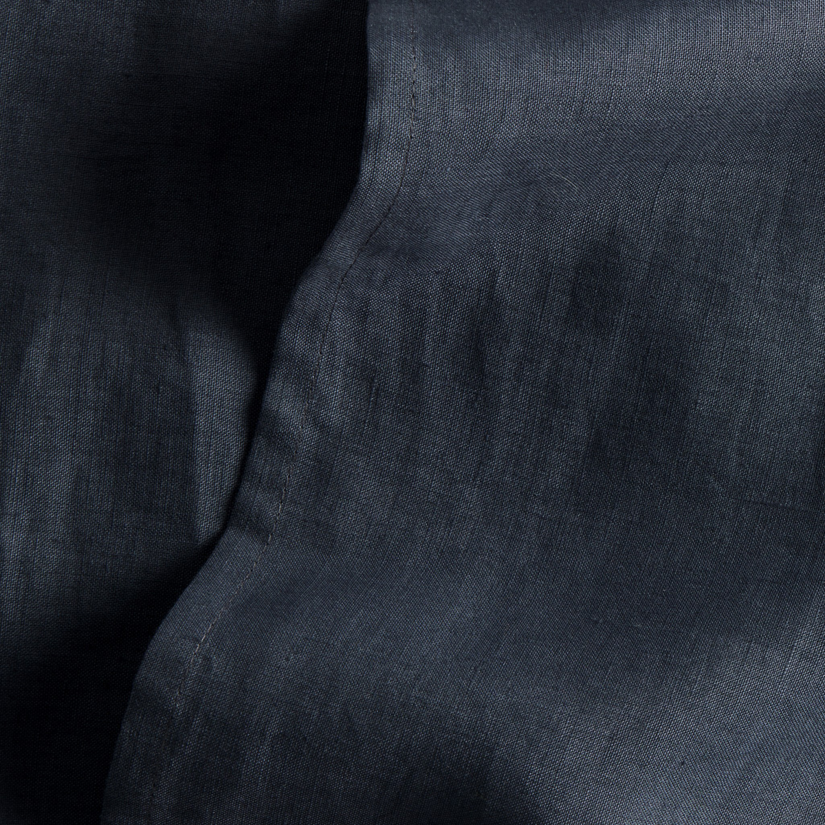 #color_sable-navy