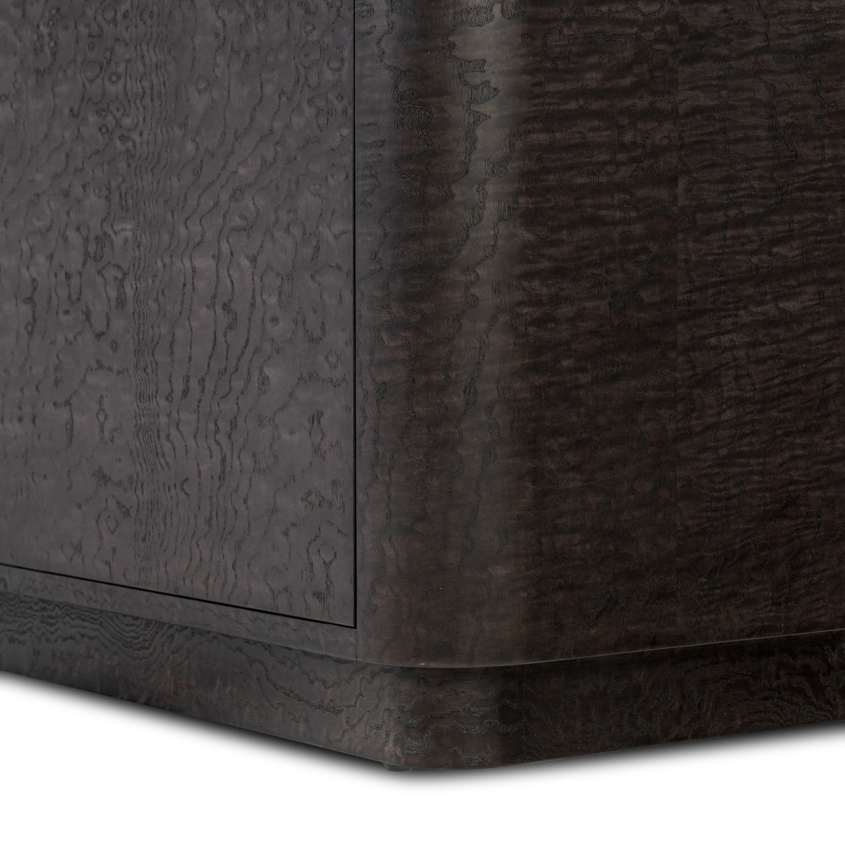 #color_dark-tamo-ash-veneer