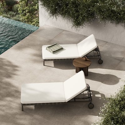 Reine Outdoor Chaise