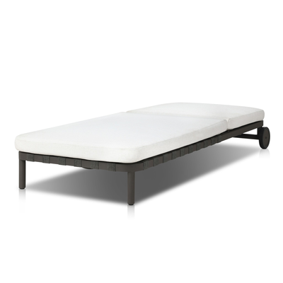 Reine Outdoor Chaise