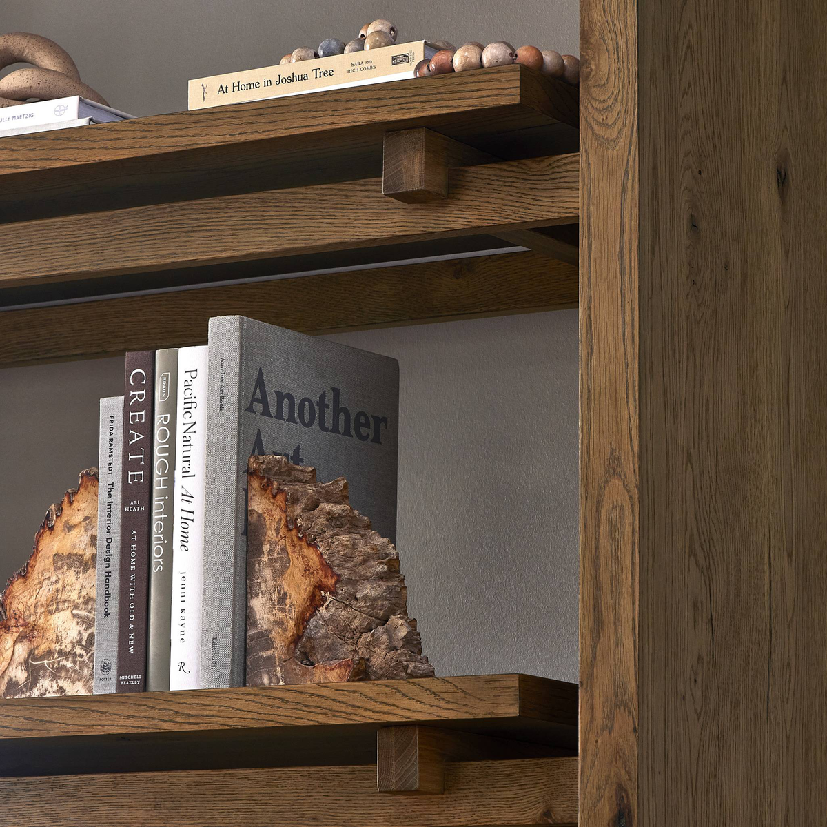 #color_rustic-amber-oak-veneer