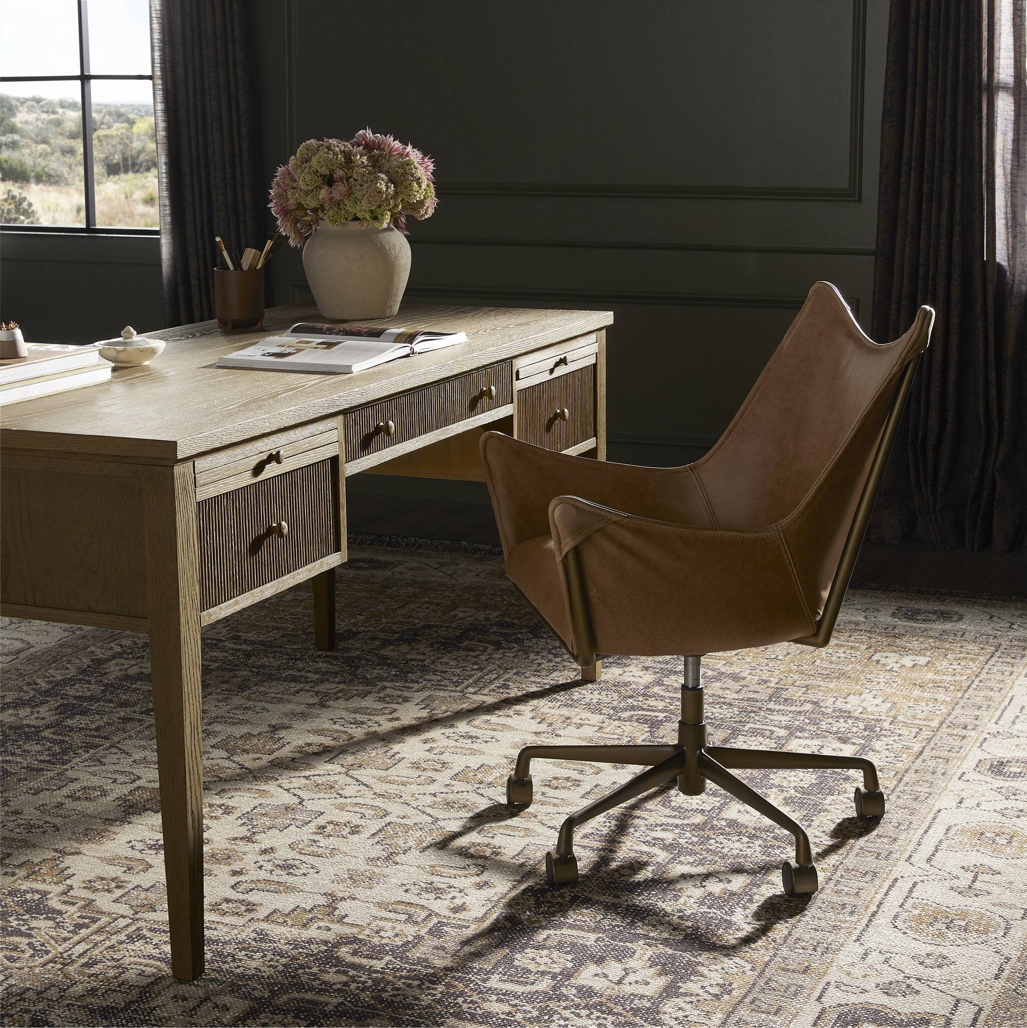 Truman Desk Chair