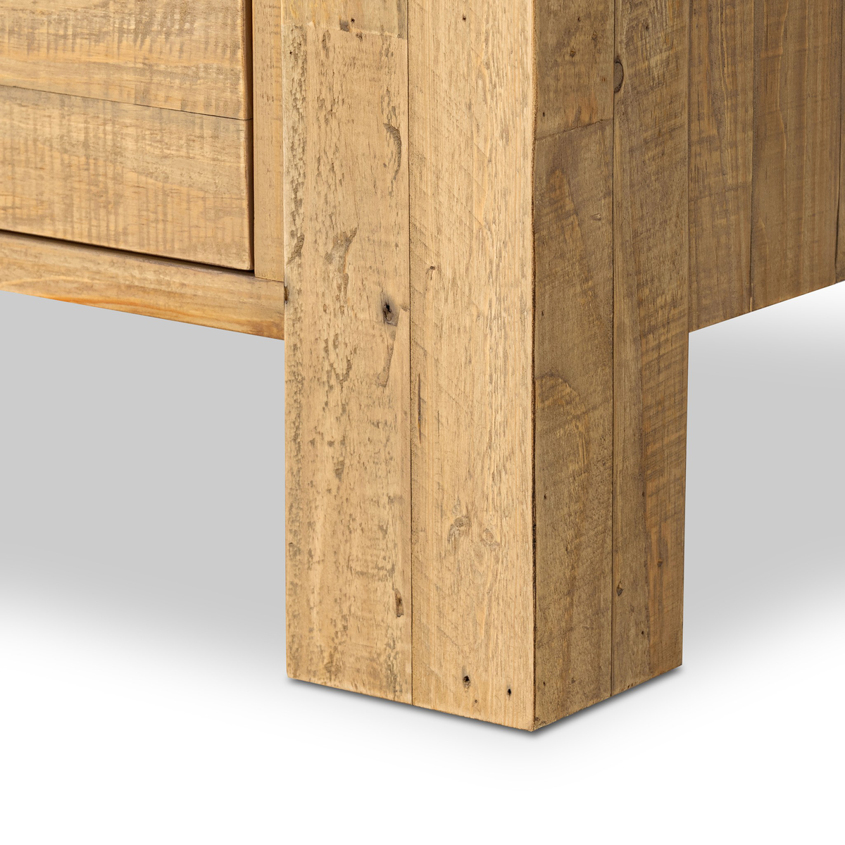 #color_light-blonde-pine