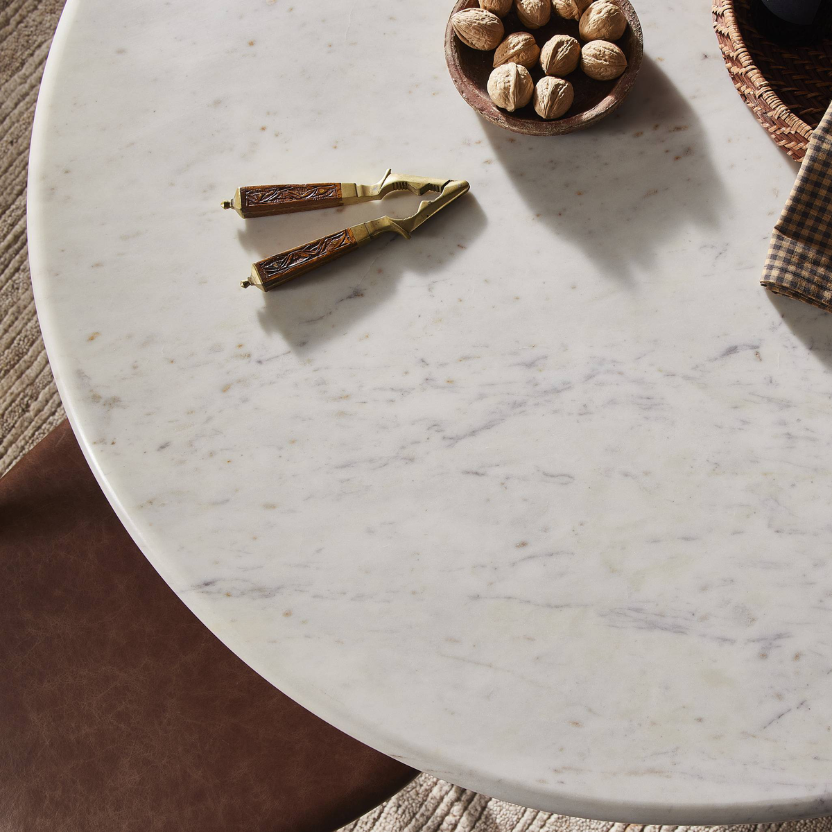 #color_polished-white-marble-w/-sealant
