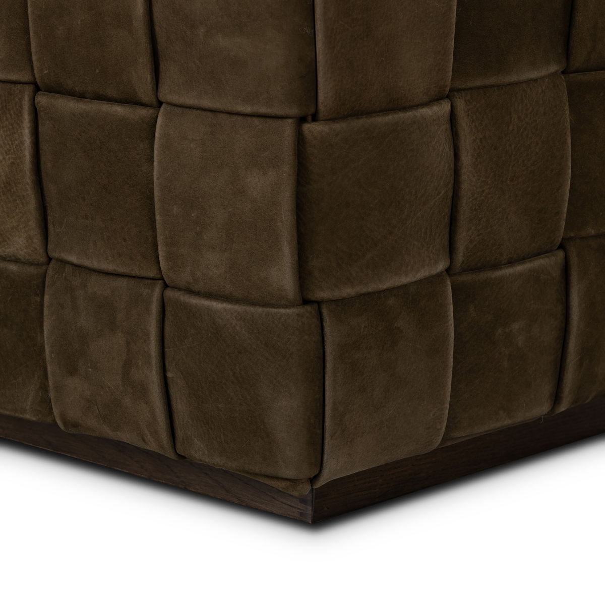 #color_nubuck-olive