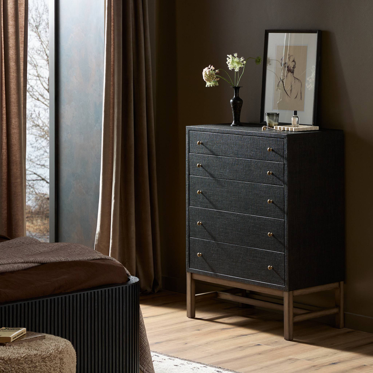 #color_black-raffia