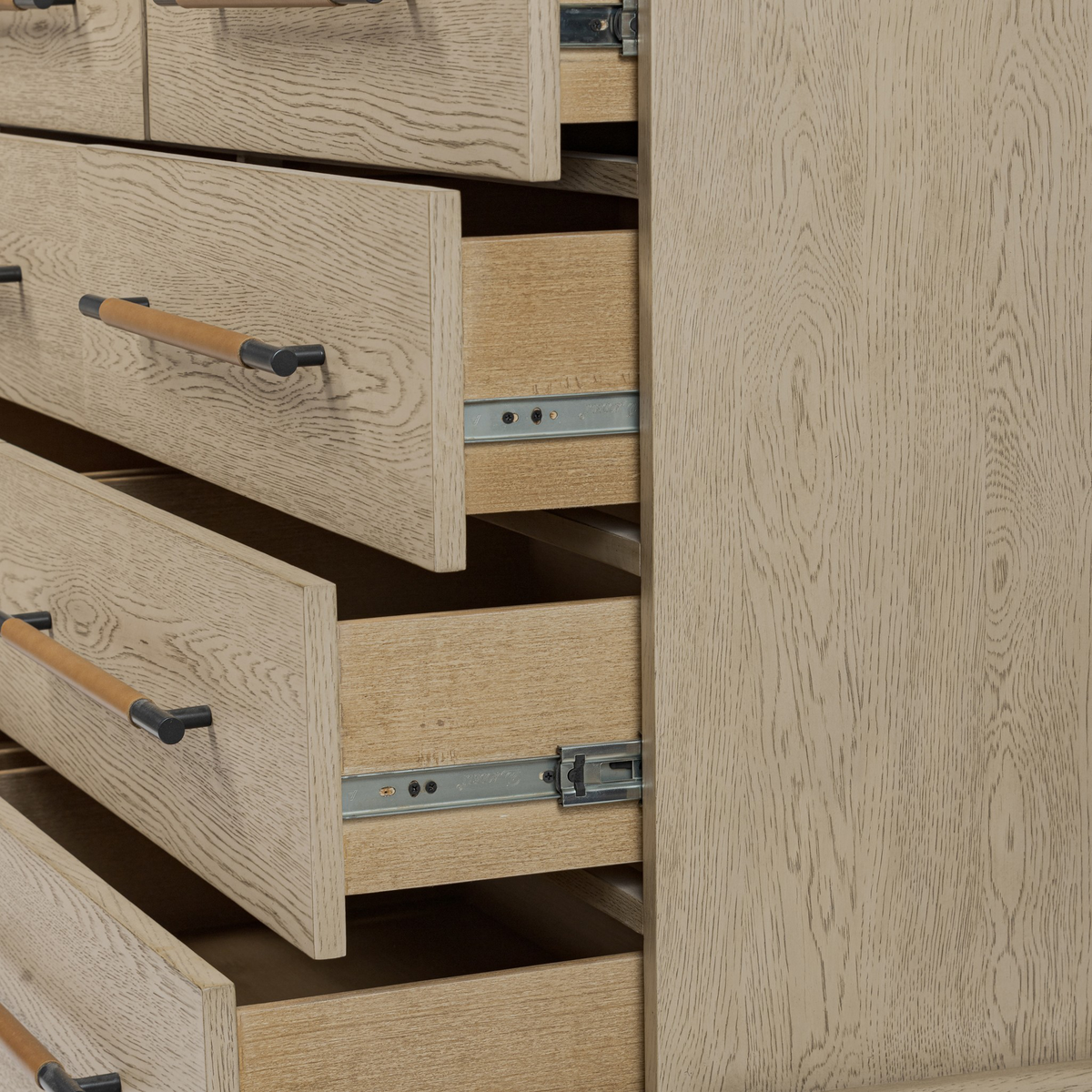 #color_yucca-oak-veneer