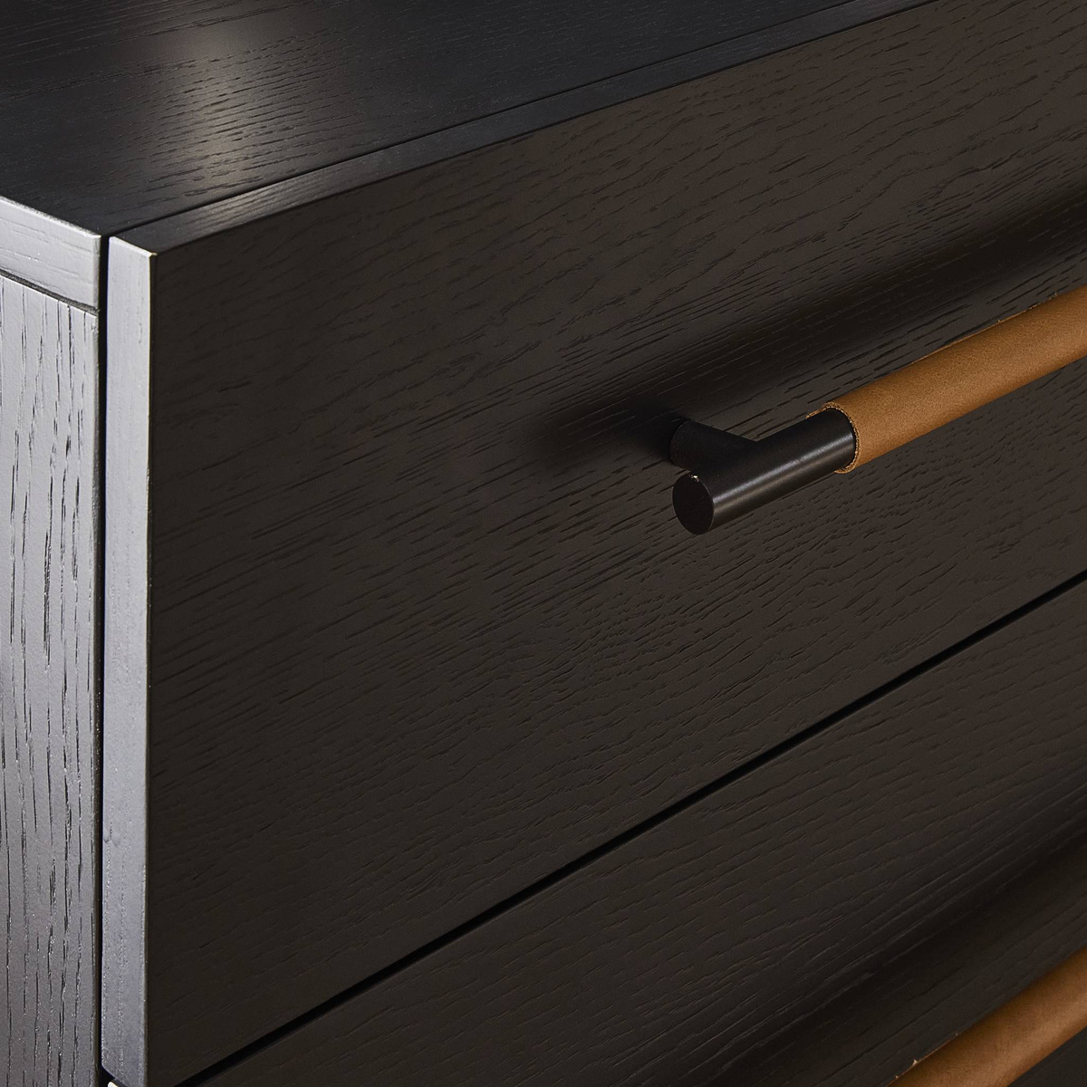 #color_ebony-oak-veneer