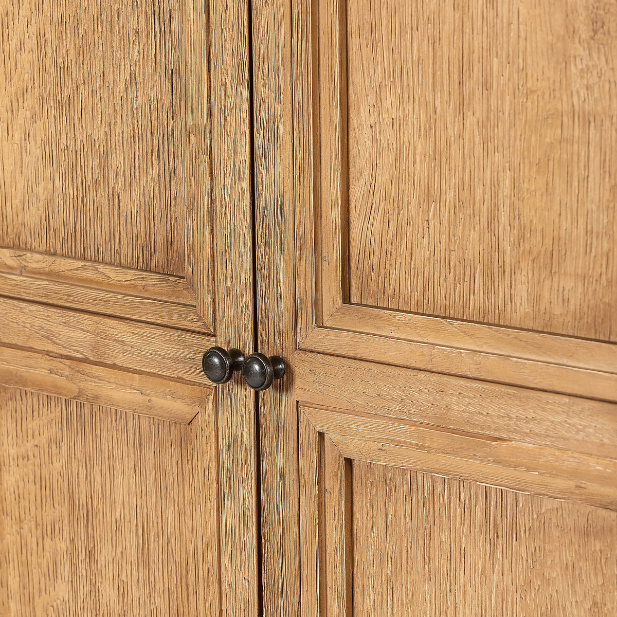 #color_worn-oak-veneer