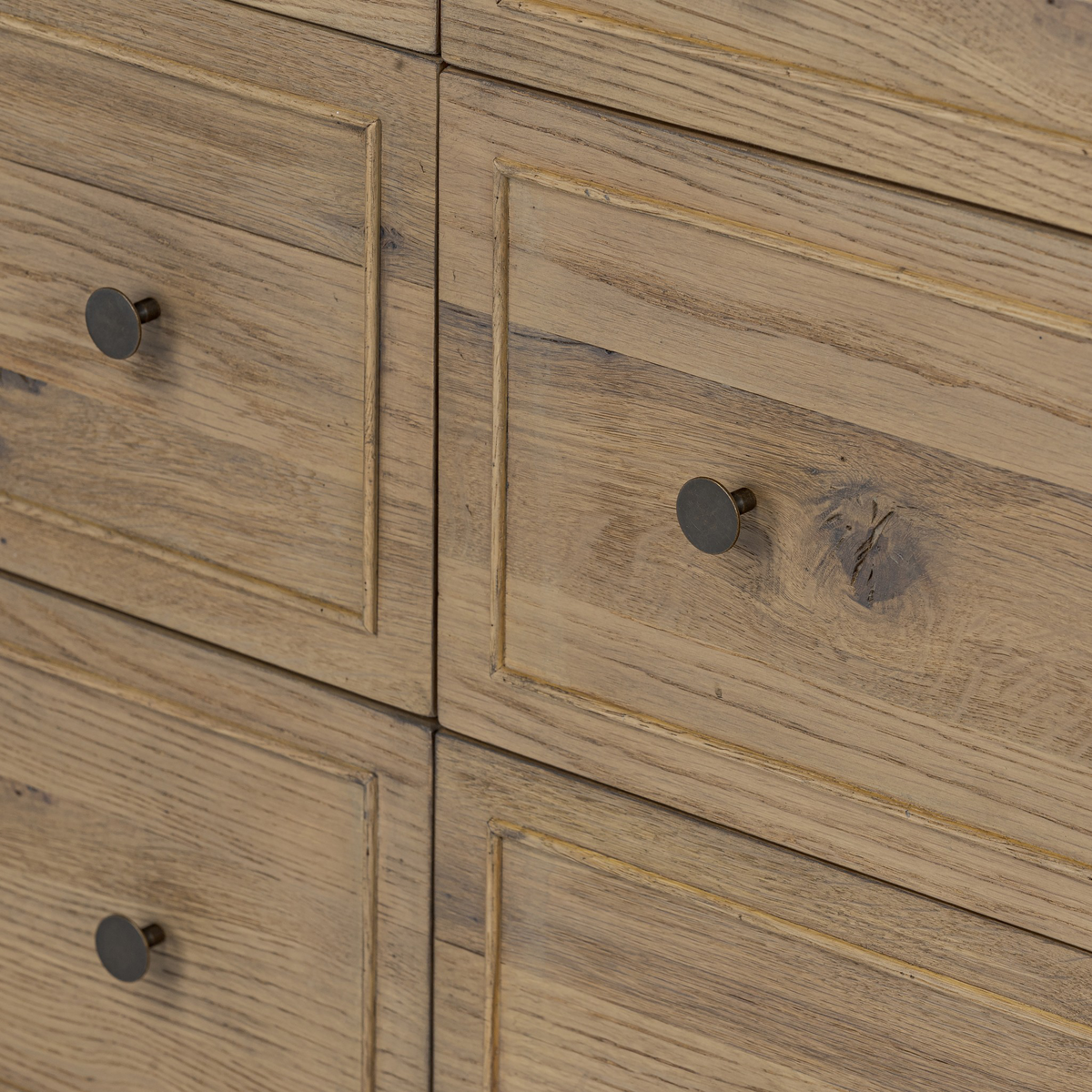 #color_aged-smoked-oak-resawn