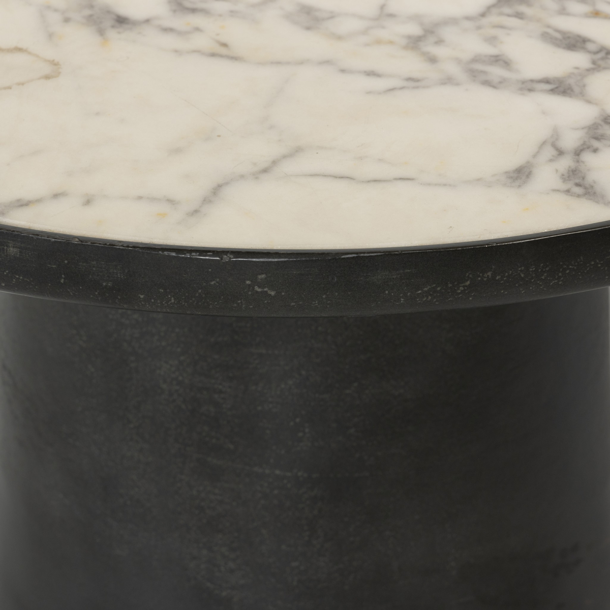 #color_veined-white-marble