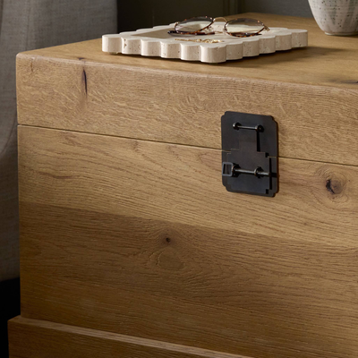 #color_light-toasted-oak