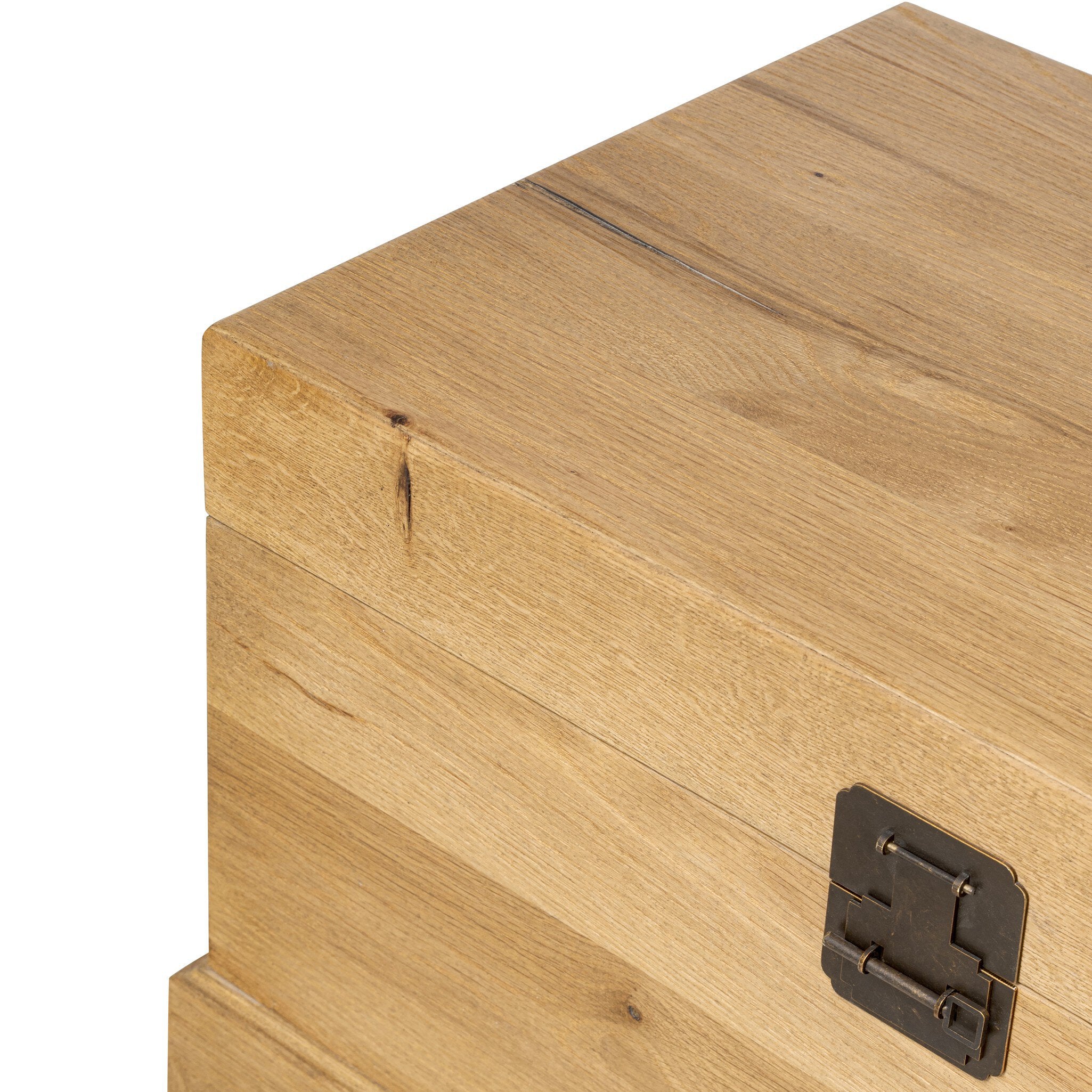 Alister Trunk