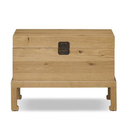 Alister Trunk