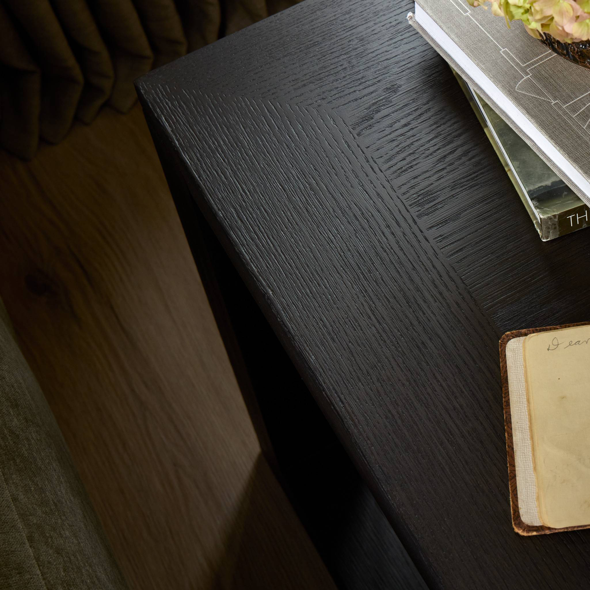 #color_dark-anthracite-oak-veneer