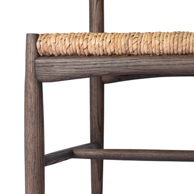 #color_stained-saddle-brown-oak