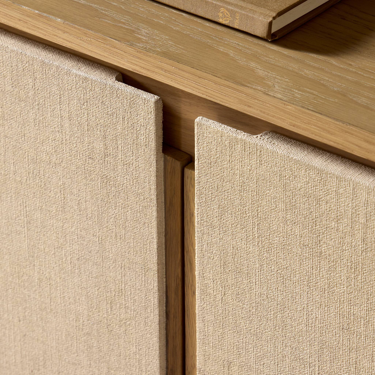 #color_beige-painted-linen