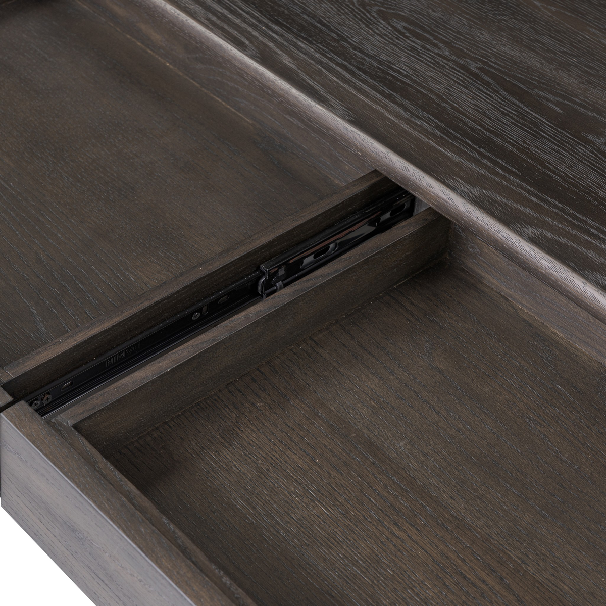 #color_smoked-black-veneer