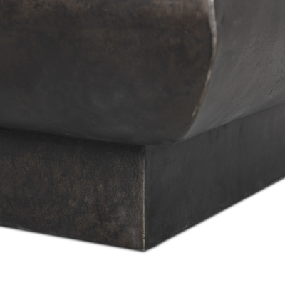 #color_distressed-bronze