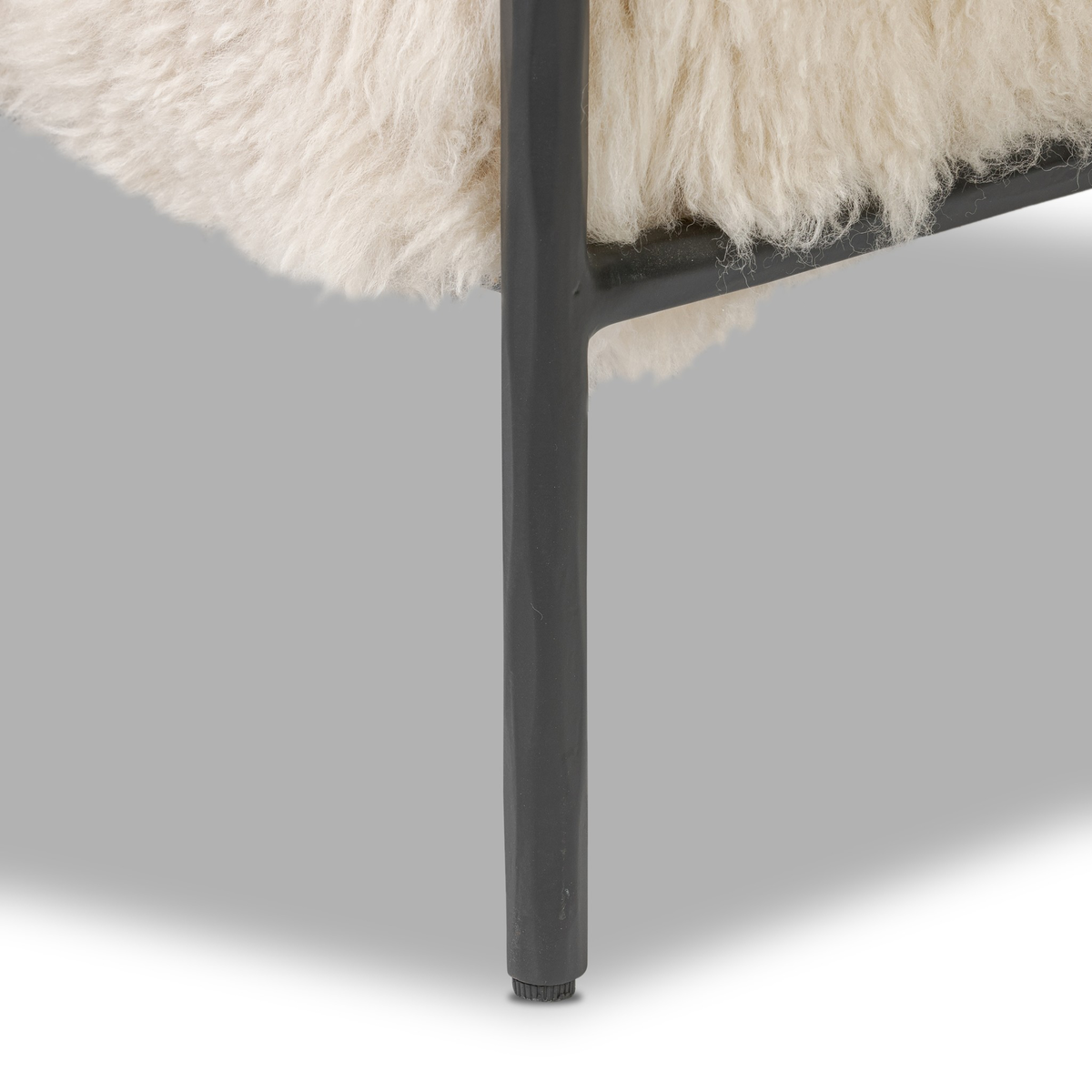 #color_champagne-mongolian-fur