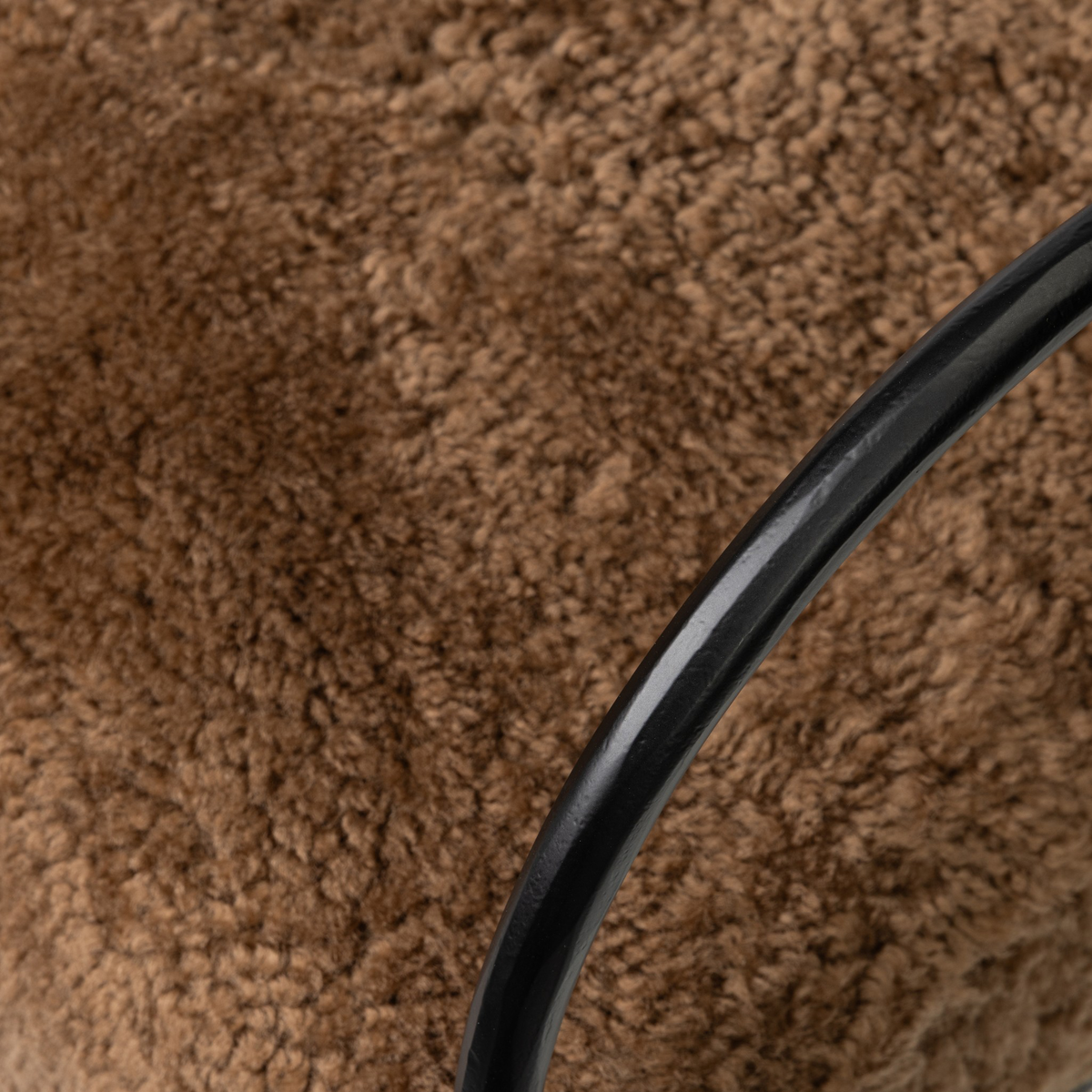 #color_amber-shearling