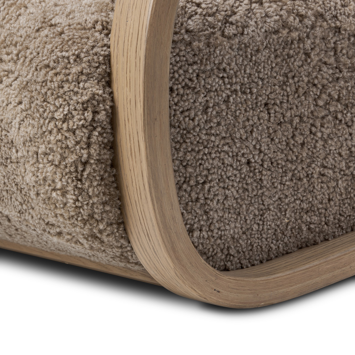 #color_taupe-shearling
