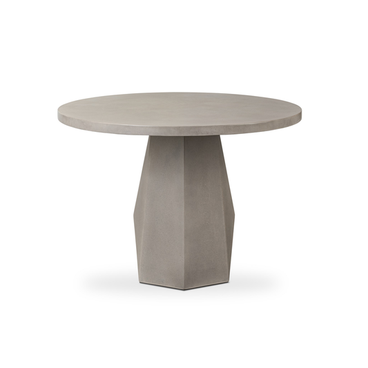 #color_outdoor/outdoor-tables-and-storage/outdoor-dining