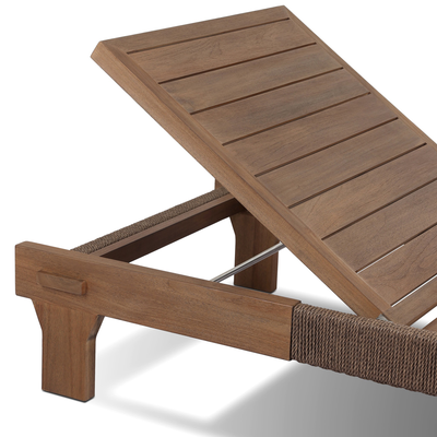 Moxie Outdoor Chaise