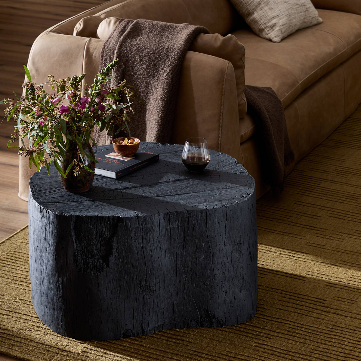 #color_black-resin