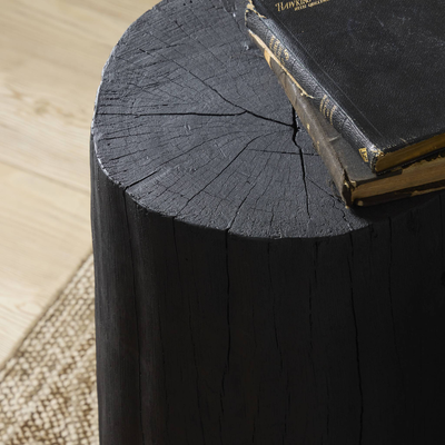 #color_black-resin