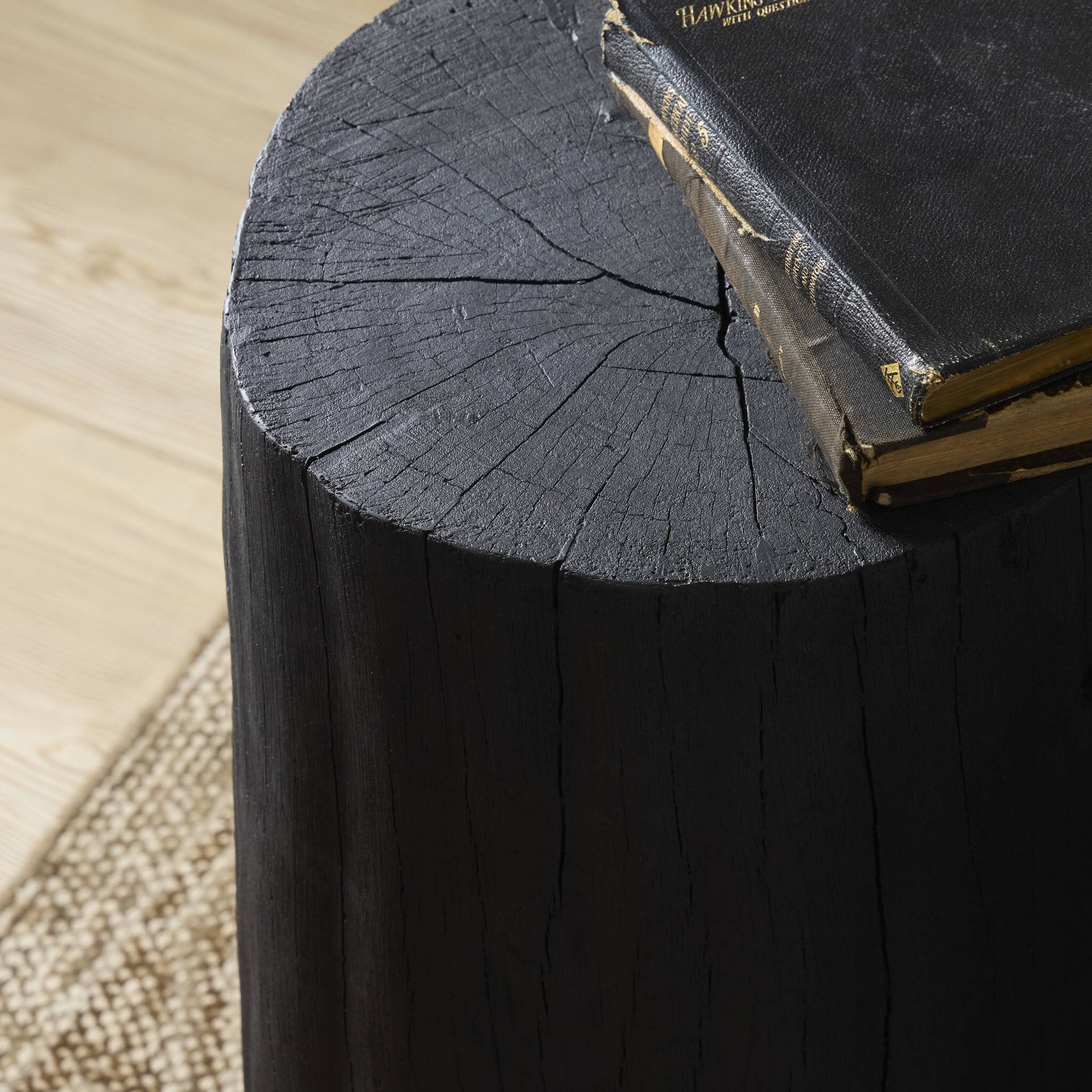 Sola End Table