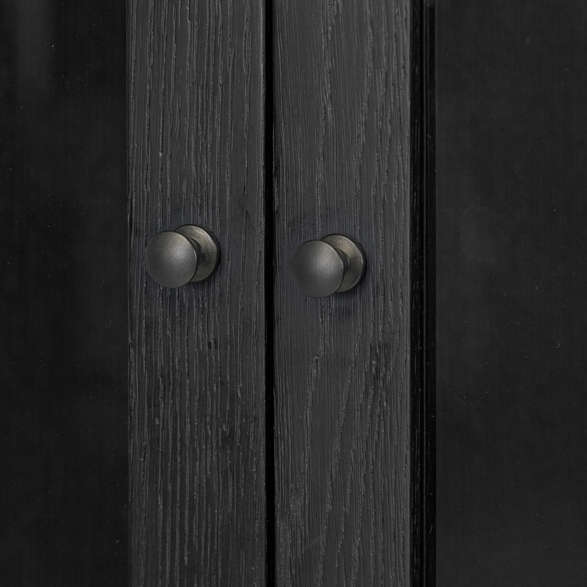 #color_charcoal-oak-veneer