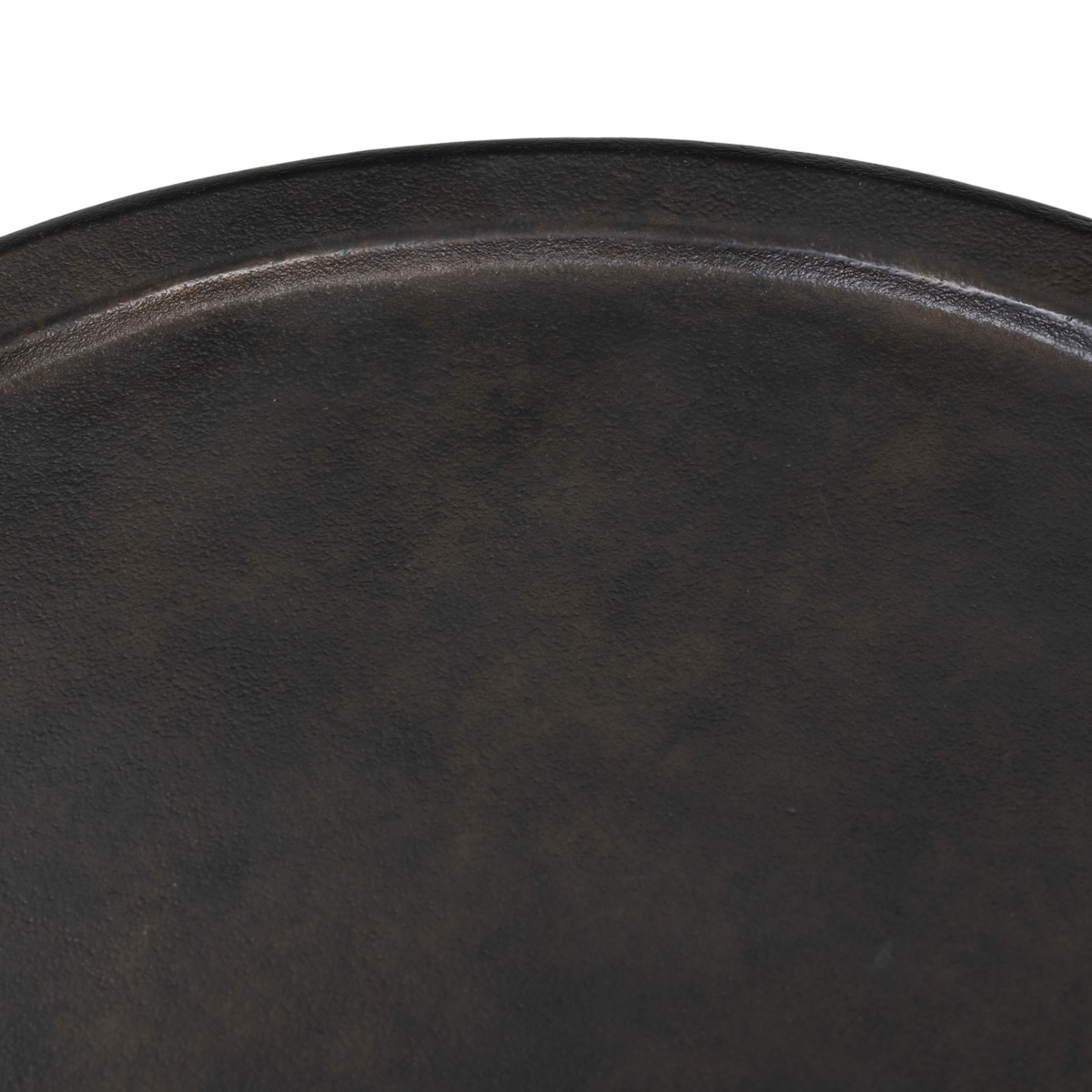#color_distressed-bronze