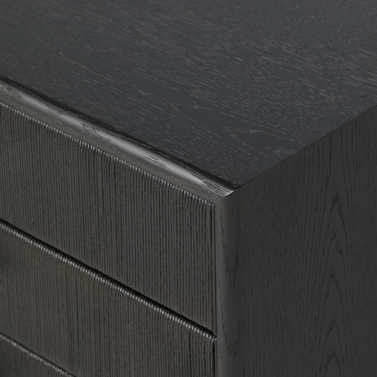 Rosenell Closed Nightstand