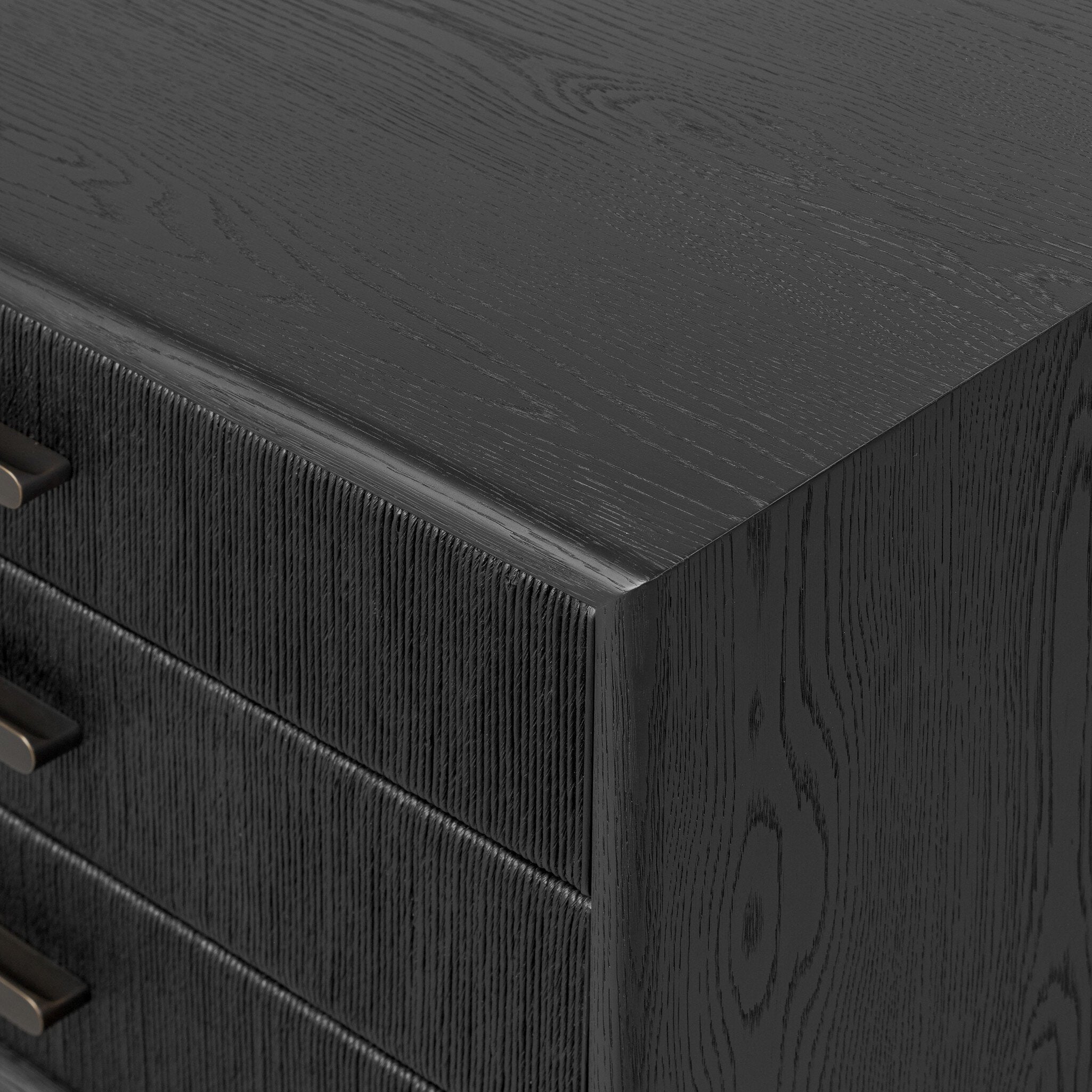 Rosenell Closed Nightstand