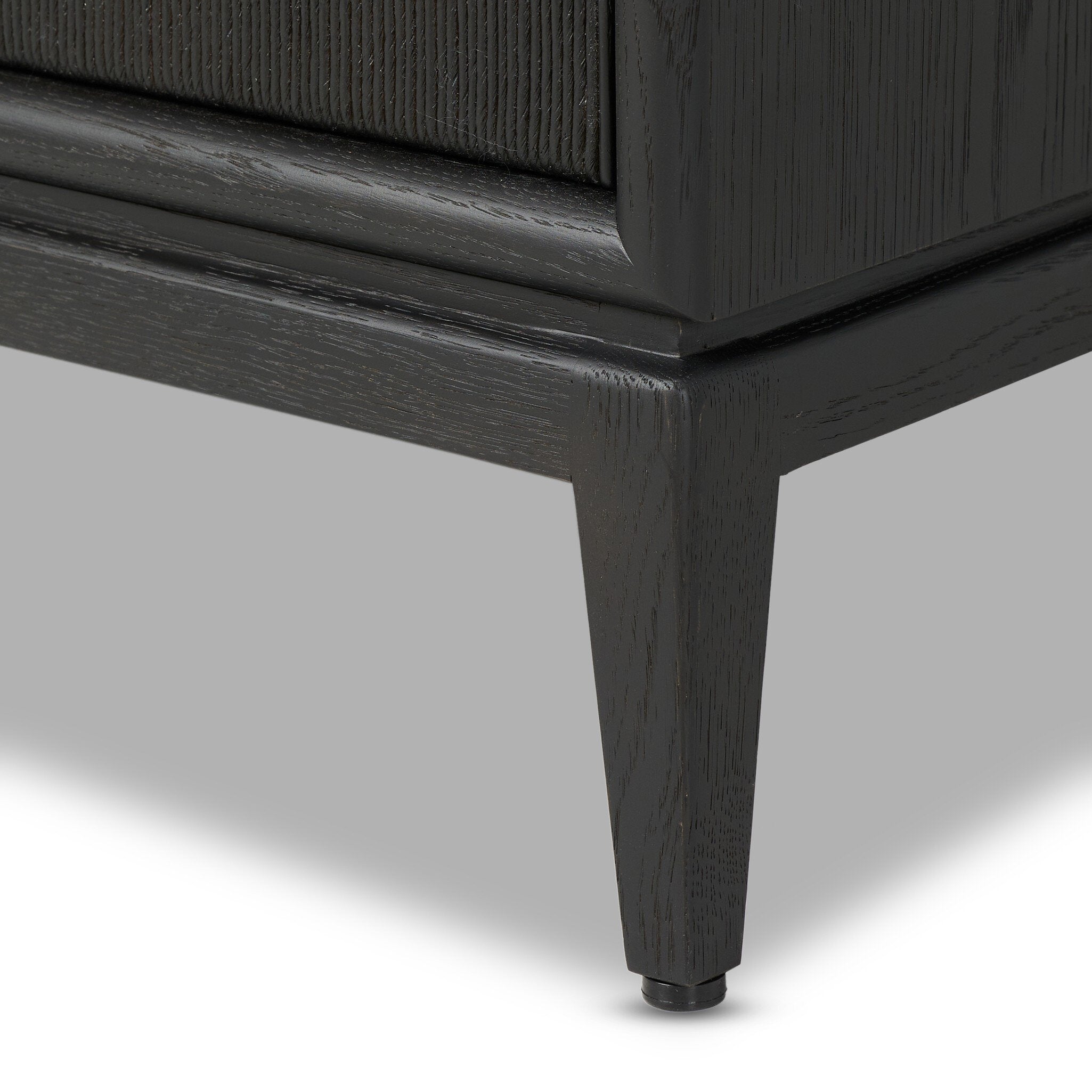 Rosenell Closed Nightstand
