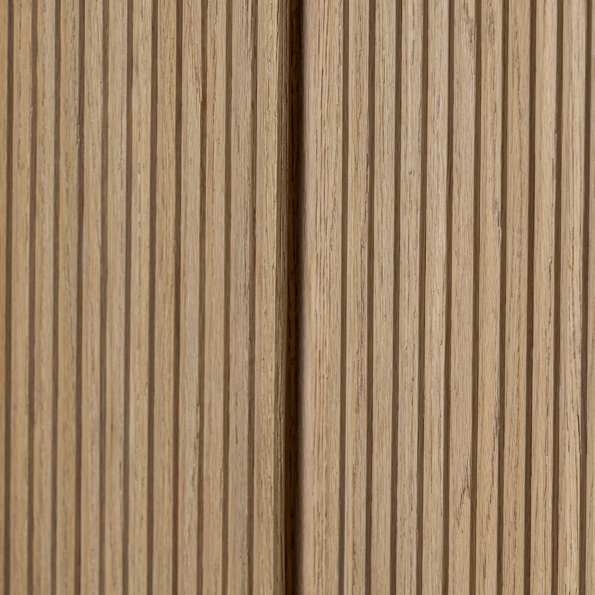 #color_desert-oak-veneer