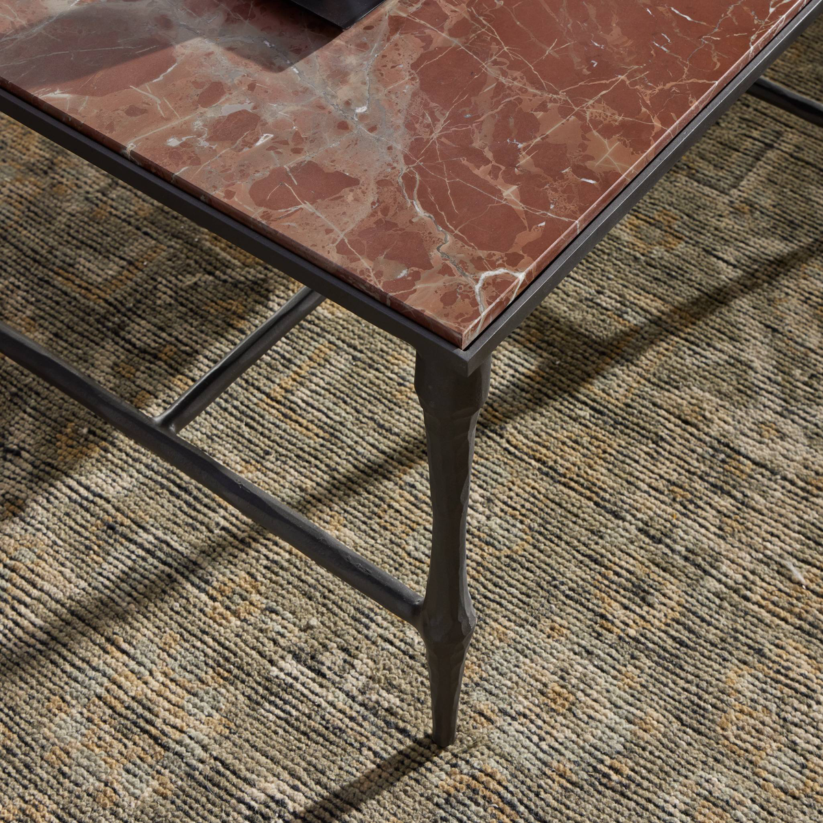 #color_smoke-and-russet-marble