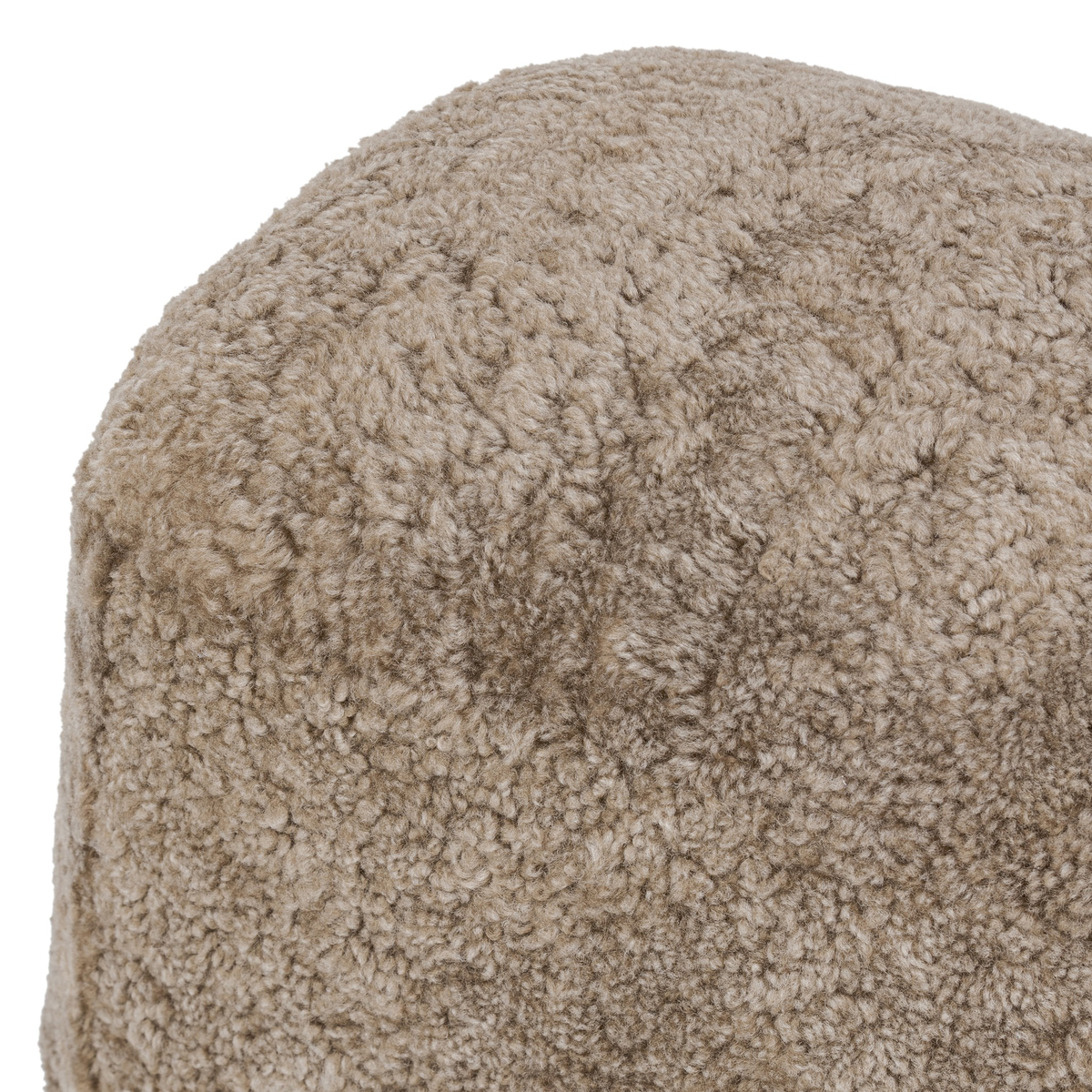 #color_taupe-shearling