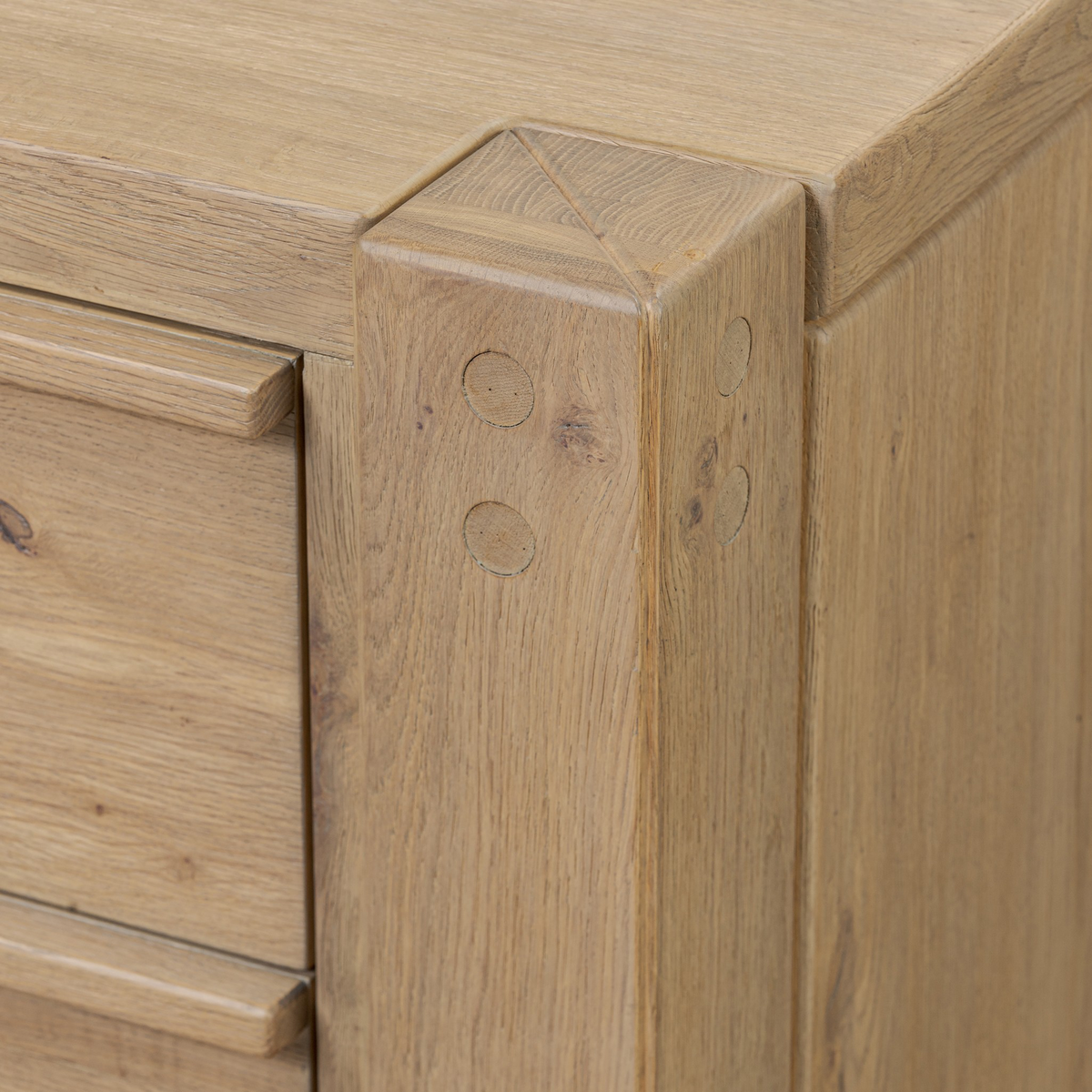 #color_aged-smoked-oak