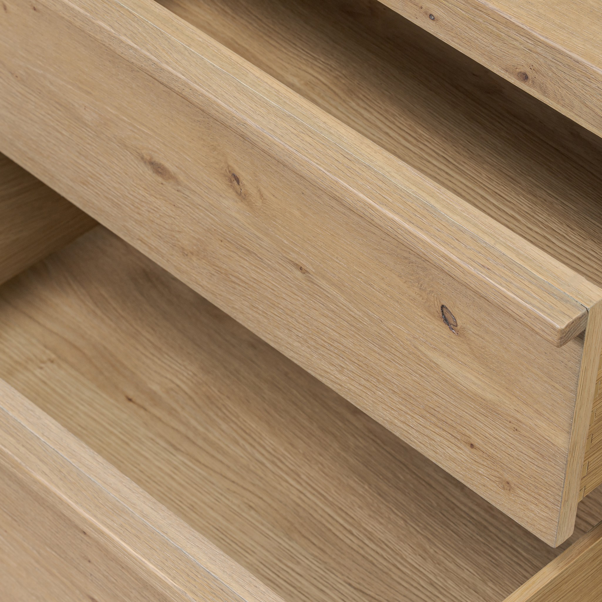 #color_aged-smoked-oak