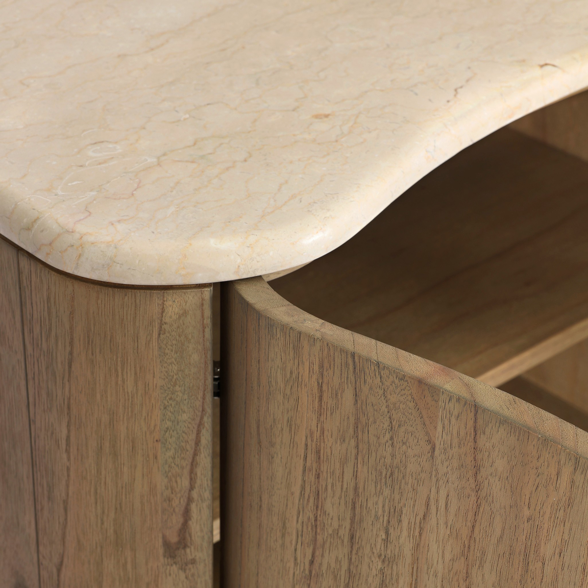 #color_cream-marble