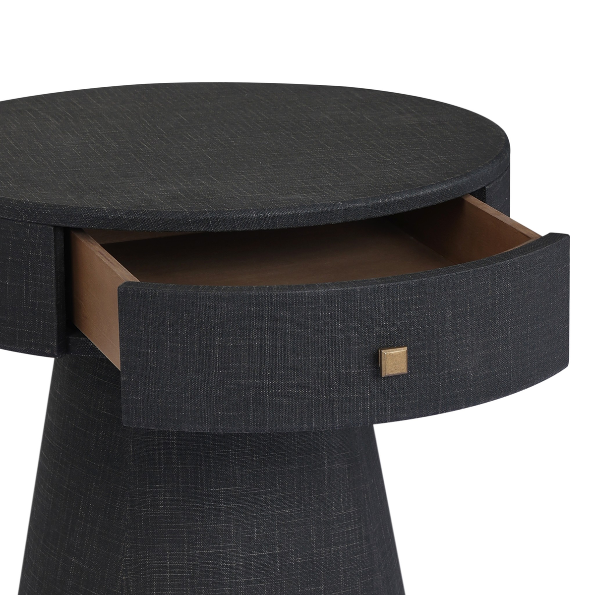 #color_black-linen
